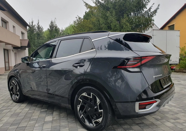 Kia Sportage cena 112700 przebieg: 4700, rok produkcji 2022 z Dąbrowa Tarnowska małe 379